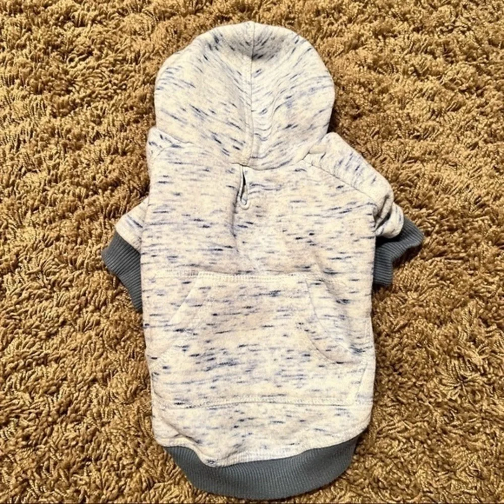 Puppy hoody blue and white size small